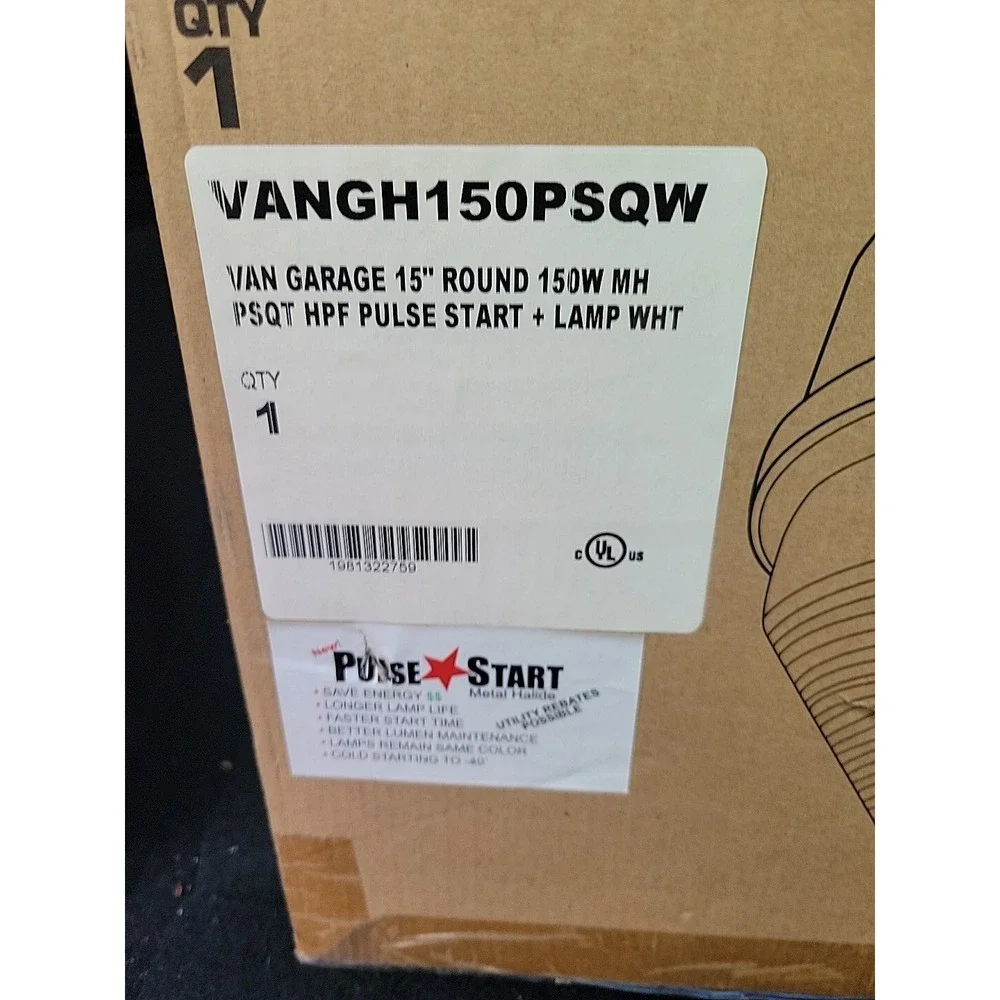 Van Garage 15 Inch Round 150W Metal Halide PSQT HPF Pulse Start Plus Lamp white